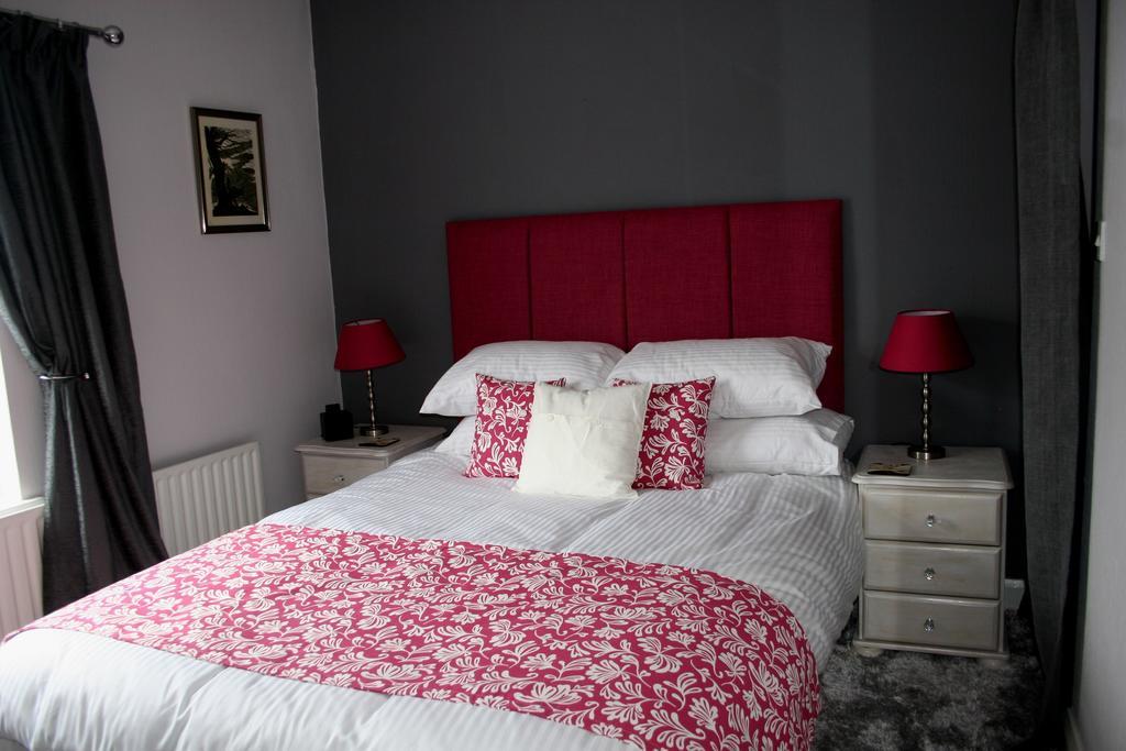 Mere Cottage B & B Alsager Zimmer foto